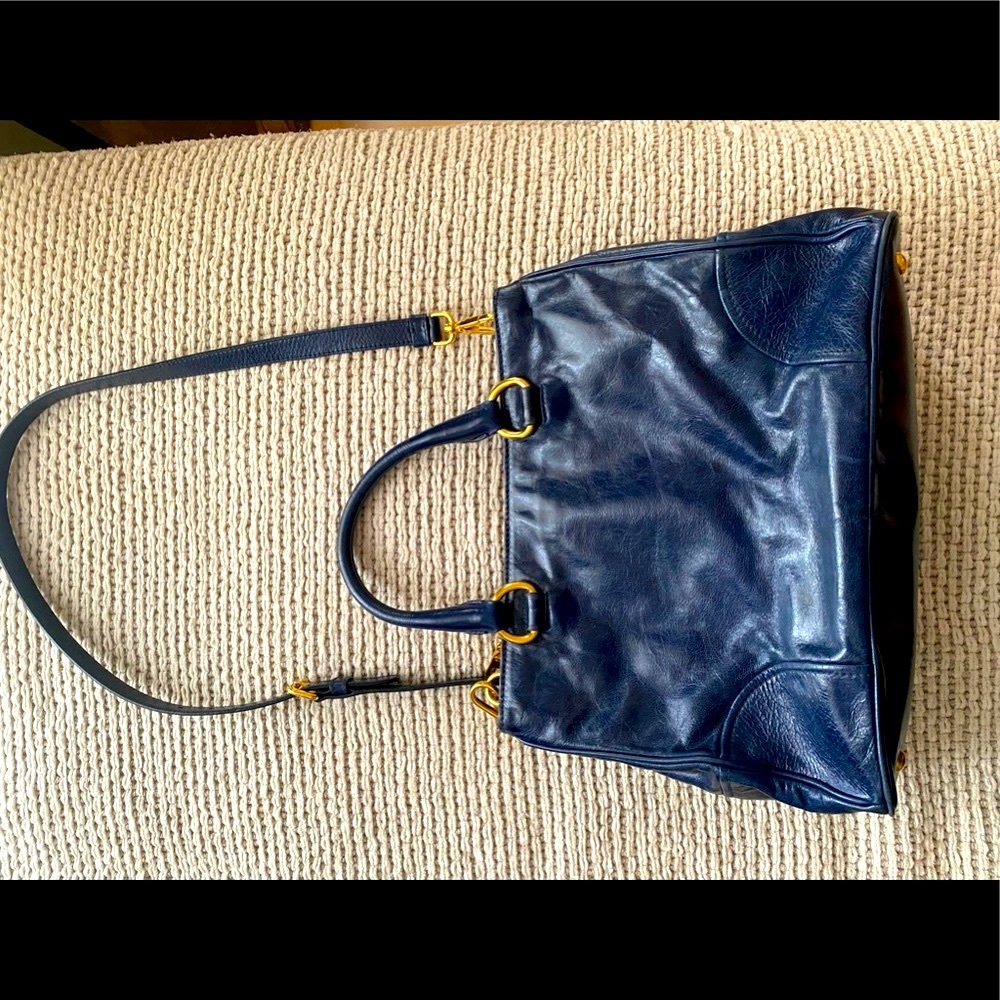 Prada Vitello Crossbody Tote - Picture 2 of 5